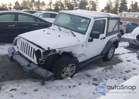 2013 Jeep Wrangler Sport z USA, uszkodzony, nr VIN 1C4AJWAG1DL674792